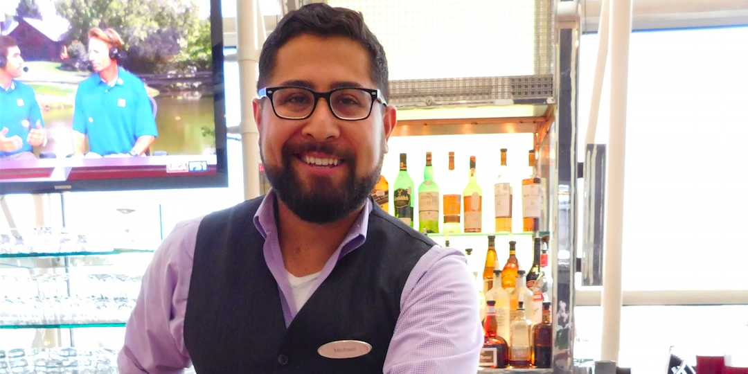 Meet Michael Holguin, bartender at Hyatt Regency Dallas | Uber Blog